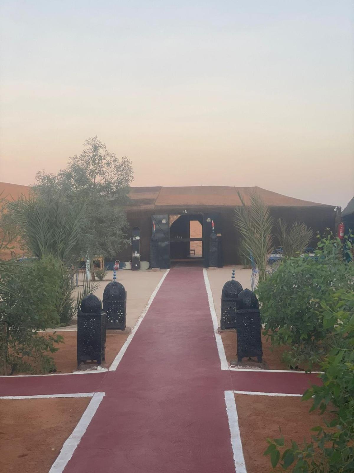 Merzouga Camel Trekking Camp Exterior foto